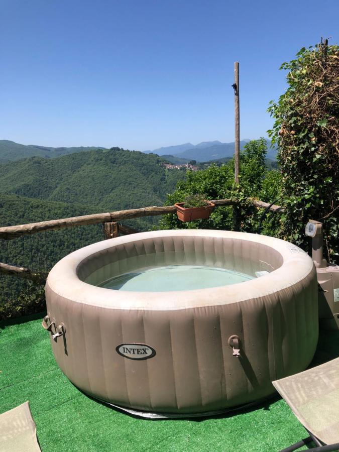 Holidays Crasciana, Con Terrazza Vista Sulle Alpi Apuane. Holiday home