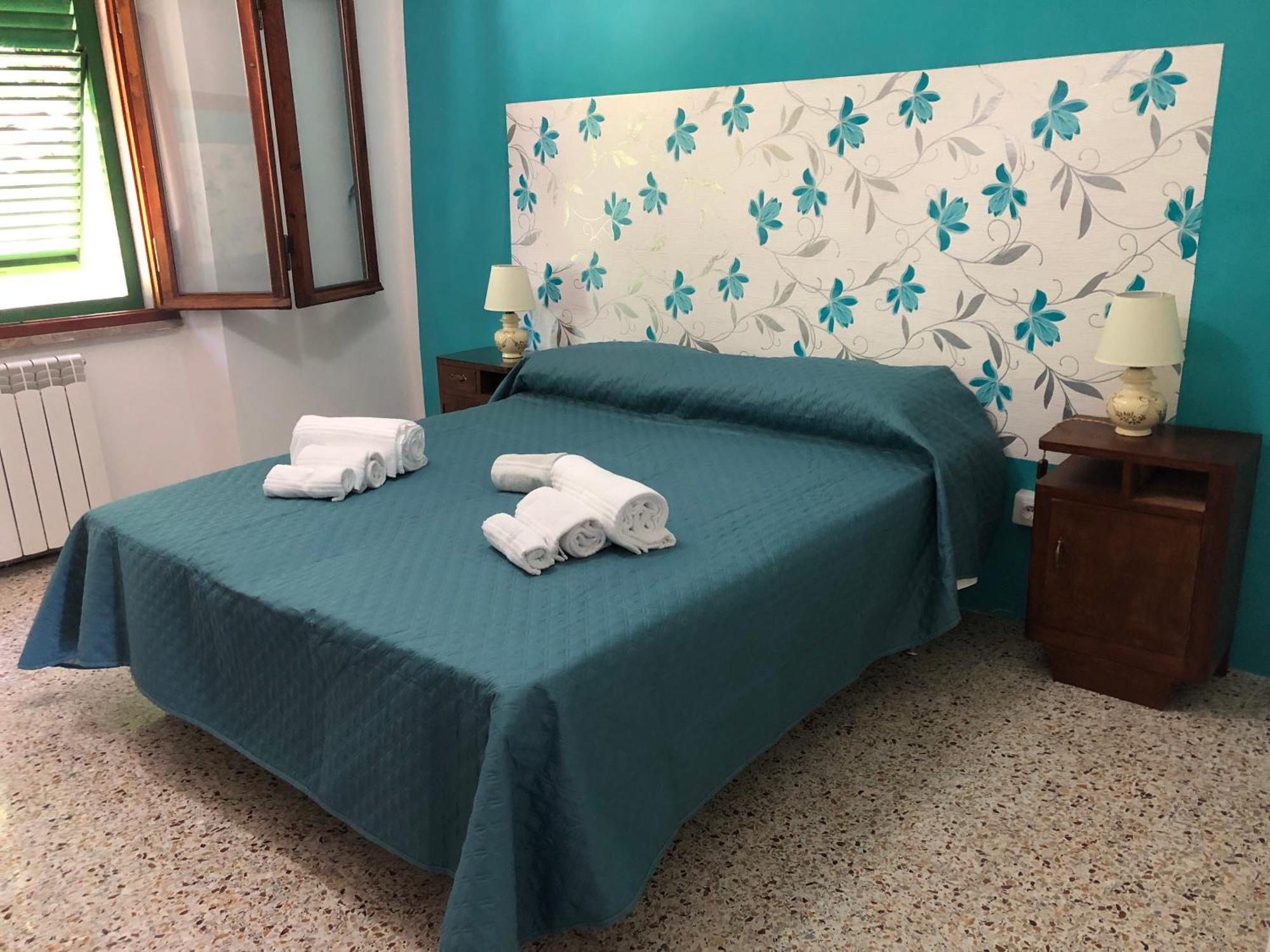 Holiday home Holidays Crasciana, Con Terrazza Vista Sulle Alpi Apuane. *